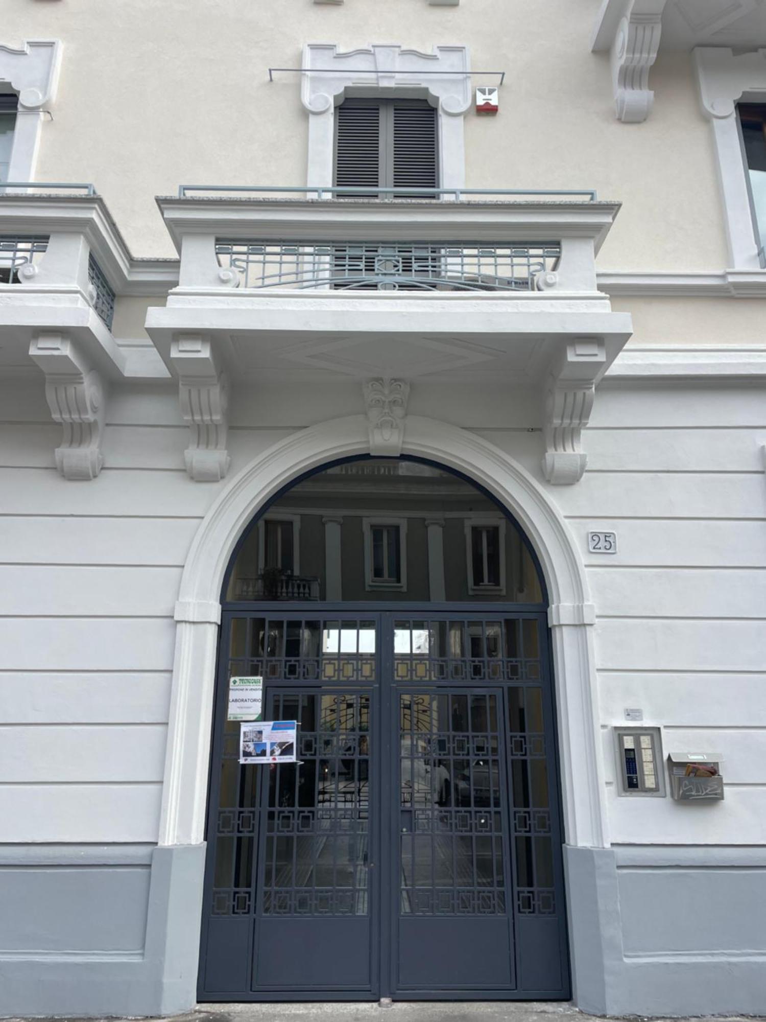 Milano Naviglio Grande Appartamento Zona Tortona Екстер'єр фото